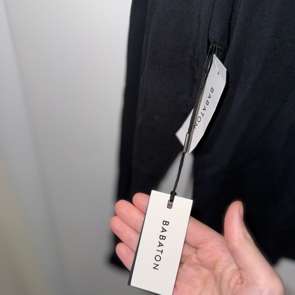 NWT Aritzia Babaton Everyday MockNeck - Black - Size M - Picture 6 of 6